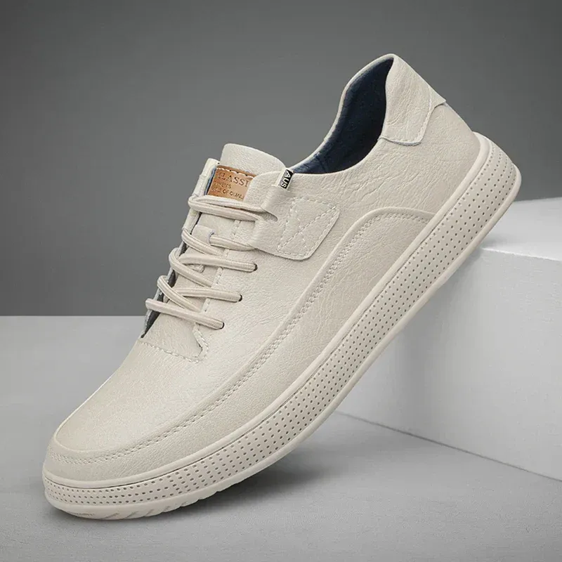 FitVete - Heren Lage Sneakers van Imitatieleer met Geperforeerde Zool, Vetersluiting, Casual Stijl