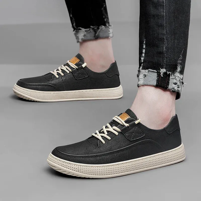 FitVete - Heren Lage Sneakers van Imitatieleer met Geperforeerde Zool, Vetersluiting, Casual Stijl