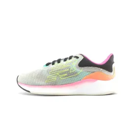 NEW BALANCE BREAZA