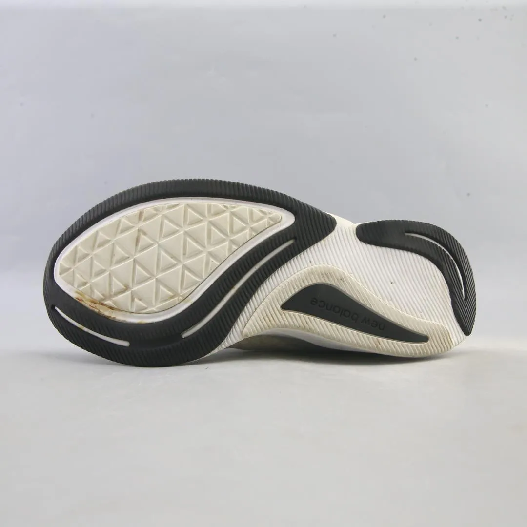 NEW BALANCE FUELCELL PRISM V1