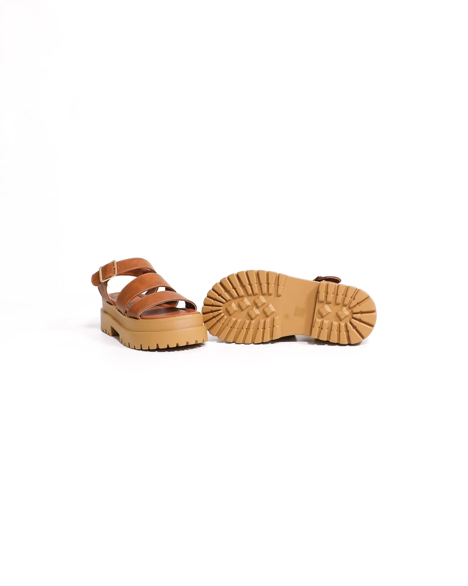 SOMETHING FAMILIAR PLATFORM SANDAL